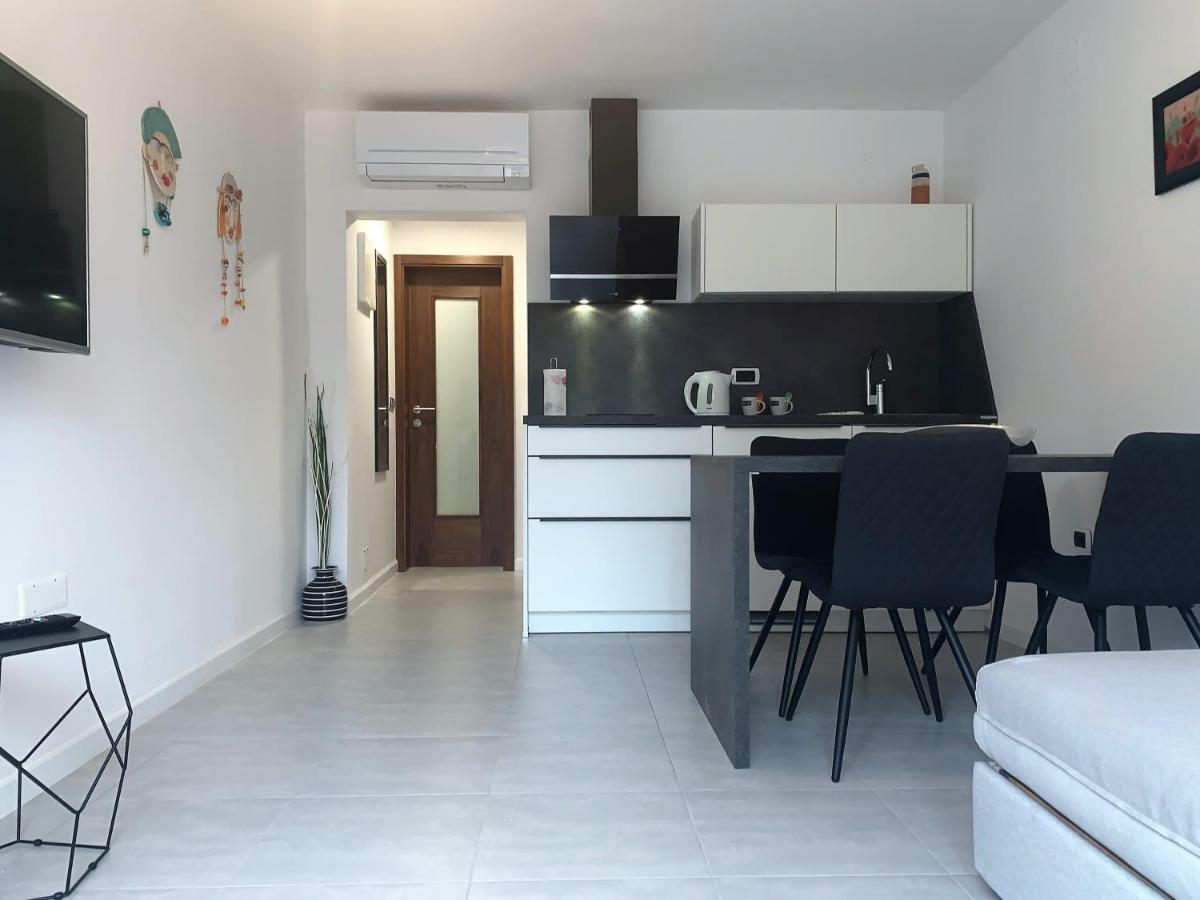 Apartments Artemus Karliva Izola Exterior photo